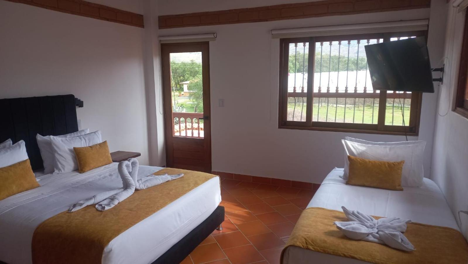 Hotel Santa Barbara Sachica 莱瓦镇 外观 照片