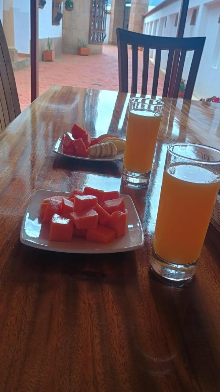 Hotel Santa Barbara Sachica 莱瓦镇 外观 照片